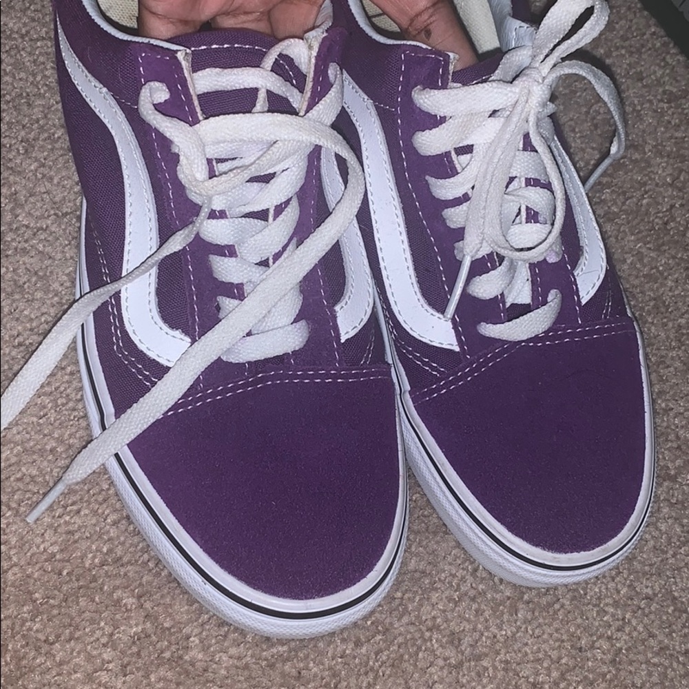 Vans - Picture 2 of 3